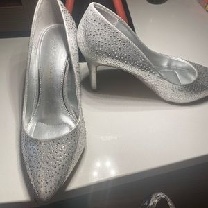 Kelly & Katie high heel shoes